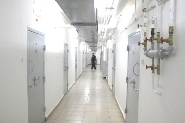 Individul care a furat banii unei fetiţe la Năvodari, după gratii